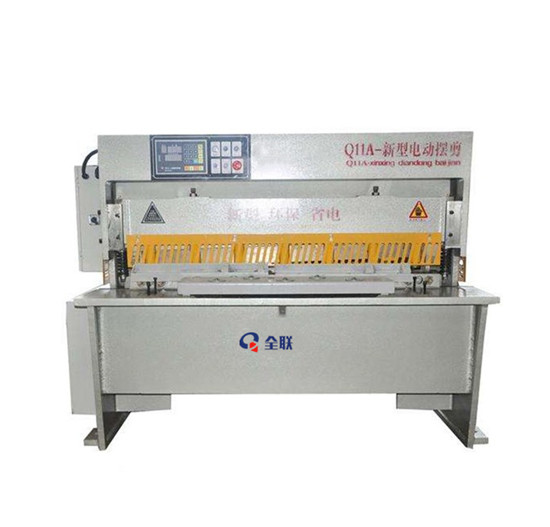 新型電動(dong)擺式剪闆機(jī)