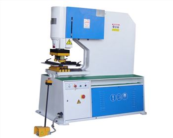 多(duō)功能液壓沖(chong)孔機