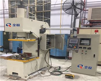 太原(yuán)熱壓下陷(xiàn)成型機