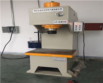 單柱液壓(ya)機維修改造(zào)