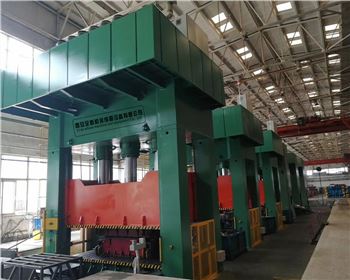 液壓機(ji)安裝時(shí)應具備(bei)哪些技(ji)術方面(miàn)的條件(jian)