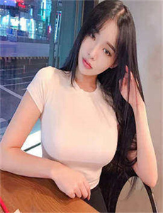 锦衣卫电影下载-美女吊鸡