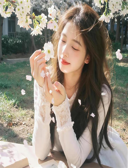 全面解析：《圣诞倾情》的创作历程与幕后花絮——影视专业人士深度解读